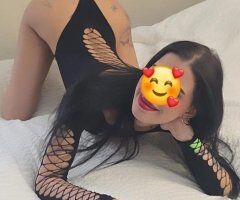 Chicago IL Sexy Skinny 22—New Girl Escort - Image 8