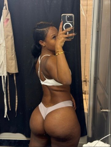 Baton Rouge LA Female Escort — Overnight special, 2 girls - 1