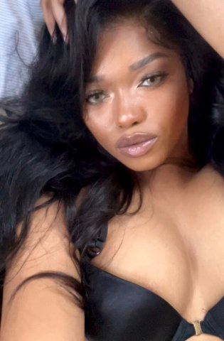 High-Class Escort — Discreet Screening in Albany, GA - 1
