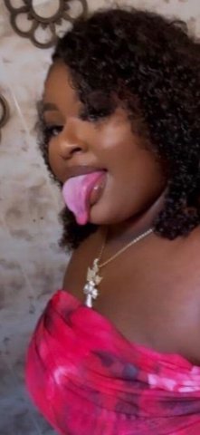 Incall + cardate Female Escort (21) — FaceTime verification - 1