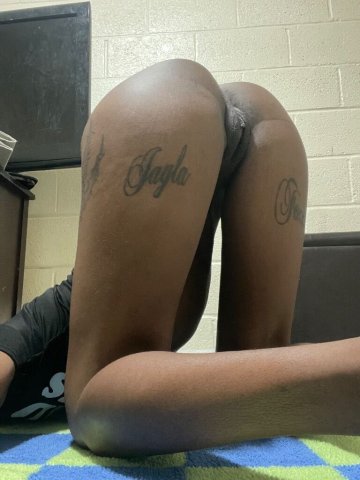 Hampton VA Female Escort — Slim, Tender, No Deposit - 1