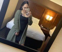ReaL DeaL  HoTTesT GirL iN ToWn — 25 - Image 4