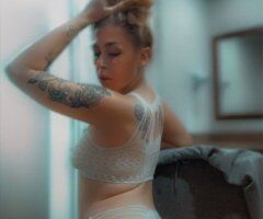 New in Salinas — Incall Only Playmate-Style Beauty (Hydrated + No Drama) - Image 8
