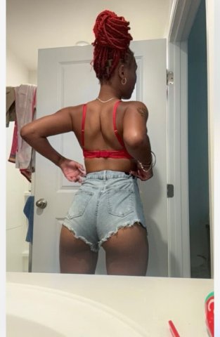 Atlanta Business-Only Outcall Female Escort - 1