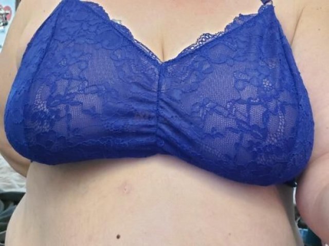 Seattle Outcall Only — Smaller BBW Body Type, Outcall No Car Dates - 1