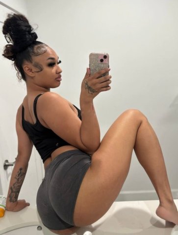 Independent Escort in Westchester, NY — Home or Hotel Service (24/7) - 1