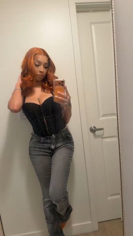Latina Mami (25) — In-Calls & Out-Calls - 1