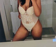 Hamden MILF Mama Hosting — Kassie Kat (Incall) - Image 3