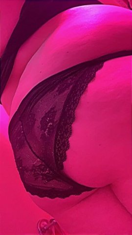 Tucson BBW Goth Mommy Female Escort — Deposit & Bare Services - 1
