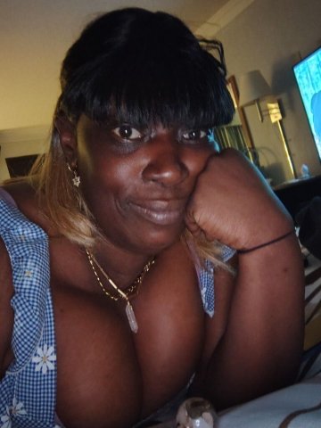 Augusta, GA Car Dates Only Female Escort — Vehicle Date Service - 1