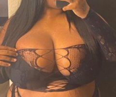 Detroit Plump Big Titties Playmate — East Incalls & Outcalls - Image 3