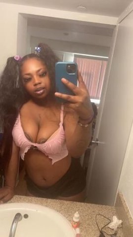 Chico Female Escort — Outcalls Only, Upscale Men Only - 1