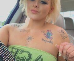 Minneapolis / St. Paul escorts - JoJo — Minneapolis Blonde Escort (Blue Eyes, Busty)