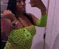 Inland Empire Beauty Fetish-Friendly Female Escort (Incalls, Car Dates, Outcalls, Nuru) - Image 8
