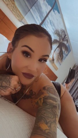 Newport News Female Escort — Incall/Outcall for 3-sum - 1