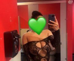 Salem, Oregon Female Escort — Incall/Outcall for a Few Days - Image 5