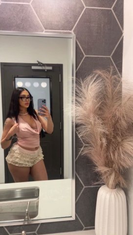Bronx Female Escort — Ruby & Skylar, Slim Down-To-Earth Fun - 1