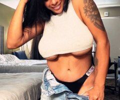 Mia, Argentine Female Escort (28) in Hayward — intimacy-focused time - Image 11