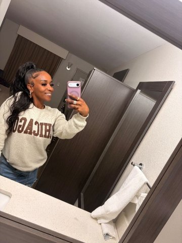 Hattiesburg Upscale Female Escort — Private Engagements & Weekend Travel - 1