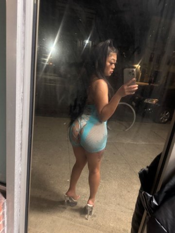 Asian Petite Escort — Mamiii in Washington DC - 1