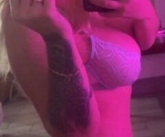 Kimberly — Petite Italian Blonde Escort in Little Rock - Image 4
