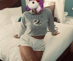 Buffalo escorts - Buffalo Blonde Female Escort — intimate girlfriend experience