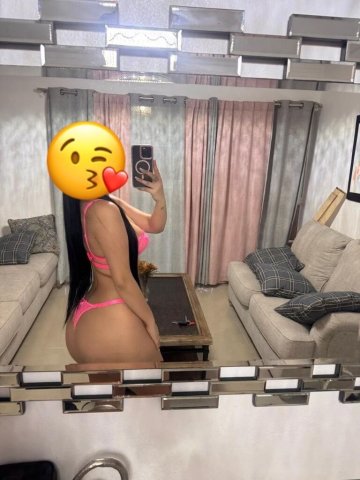 Akron-Canton, OH Female Escort — Fotos reales, BBJ y besos - 1