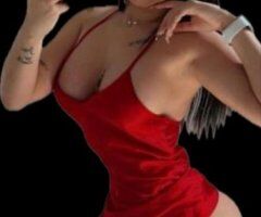 Latina caliente con extra B.J. y anal - Image 3