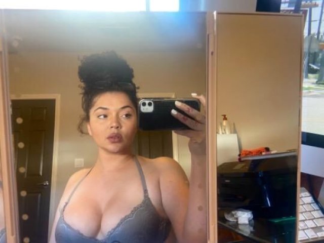 Lola Love  in Ann Arbor — Upscale High-End Services (F/S) - 1