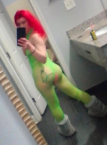 FunSized Throat Goat Female Escort in Norfolk, VA - 1
