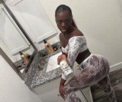 Santa Cruz Female Escort — outcalls & car fun - Image 3