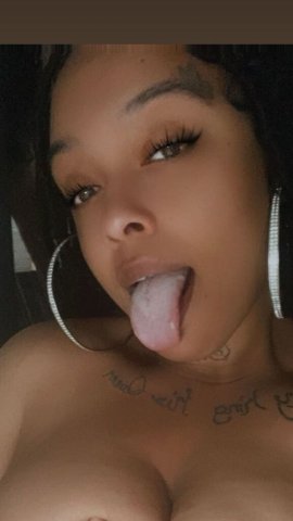 Norfolk Female Escort — No Bare Incalls, Outcalls & Cardates - 1