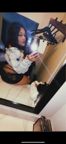 Visalia CA Female Escort — Incalls, Outcalls, FaceTime & Content - 1