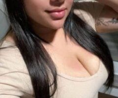 Central Jersey escorts - No-hurry, good-talk time with an educated girl