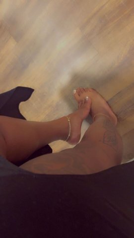 Rochester NY Female Escort — fetish-friendly head-huncho services - 1