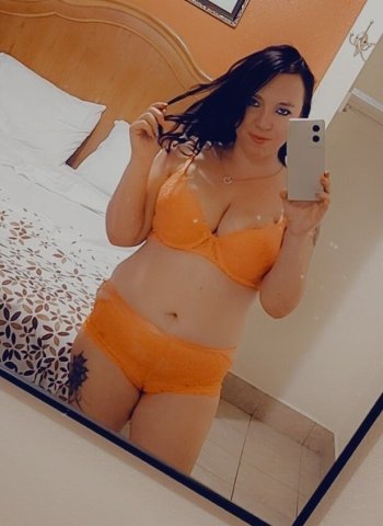 Redding CA Female Escort — One-Night Only - 1