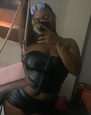 Houston Female Escort — Outcalls or I can come to you - 1