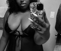 Bismarck ND Throat Goat & Squirt Service — Thick & Juicy Model Freak - Image 2