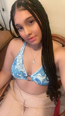 Bloomington Female Escort for Appointments - 1