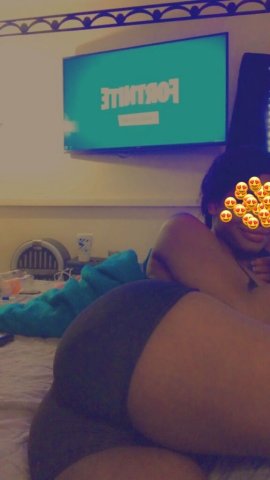 Panama City Female Escort — overnight gaming & in-person time - 1