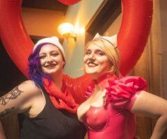 Minneapolis Double Dommes — 2 Girls 1 Hour Domination - Image 4
