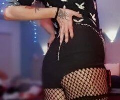 South Bend Outcall & Fetish Sessions — Golden Shower Package (1-hour unlimited) - Image 10