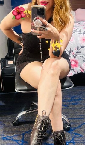 Carolina Latina Escort (33) — Salinas - 1