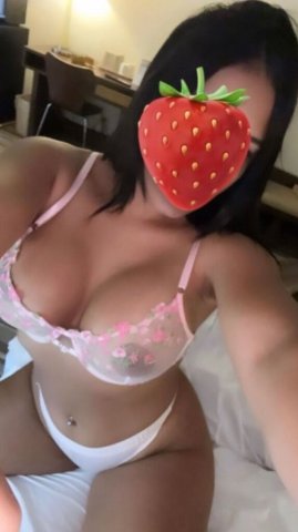 Fresno Female Escort — sexo oral profundo y penetración - 1