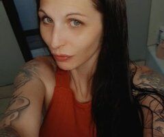 Milwaukee WI Female Escort — 5'4 125lbs Curves, 34C, Brown Hair - Image 5