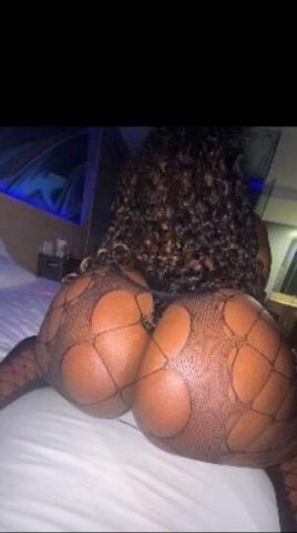 Zoe Baby (35) — Fargo Top Tier Female Escort - 1