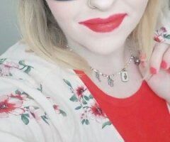 Sadie, Petite Blonde Geeky Girl-Next-Door — Intimate Massage & Girlfriend Experience - Image 10