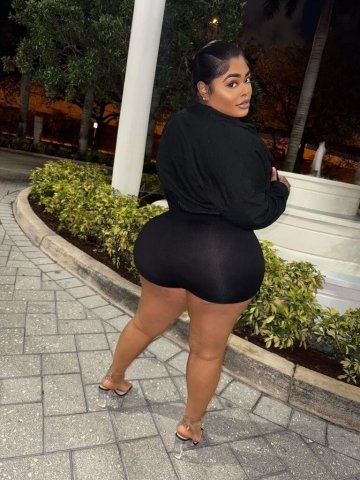 Thick Barbie Escort — Incall/Outcall in Nearby Cities - 1