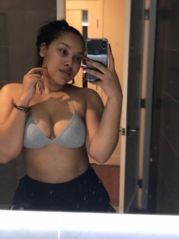 Horny curvy tight pussy service — incall & outcall (Car Fun, party) — VIP meet-up - 1
