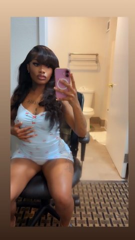 Dream Cash — Dominican Barbie Female Escort (20) - 1